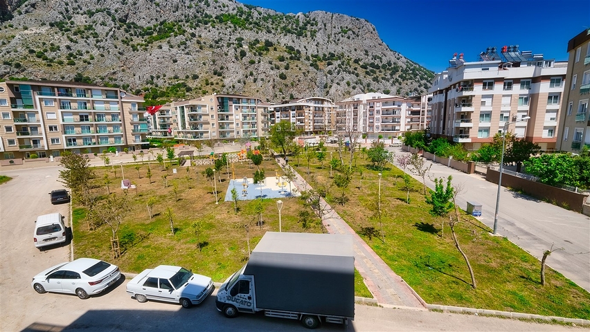 شقة 1 + 1 مطلة على جبال طوروس في منطقة هورما في أنطاليا