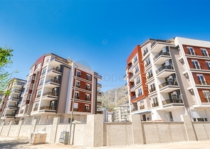 شقة 1 + 1 مطلة على جبال طوروس في منطقة هورما في أنطاليا