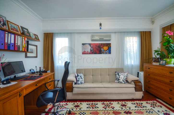 فيلا مستقلة -3 غرف وصالة - في فتهية 