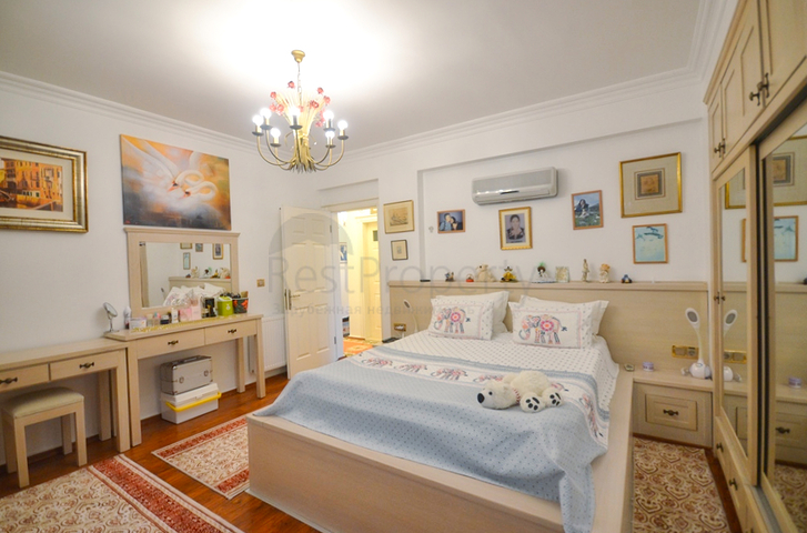 فيلا مستقلة -3 غرف وصالة - في فتهية 