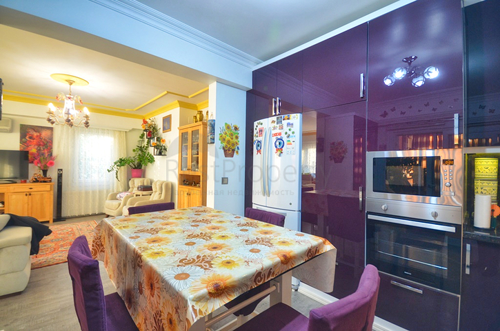 فيلا مستقلة -3 غرف وصالة - في فتهية 