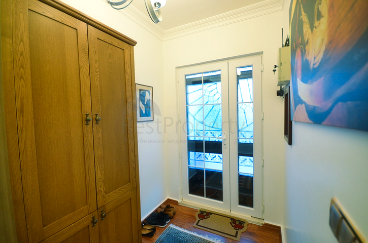 فيلا مستقلة -3 غرف وصالة - في فتهية 