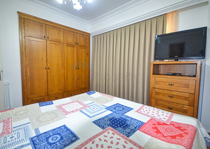 فيلا مستقلة -3 غرف وصالة - في فتهية 