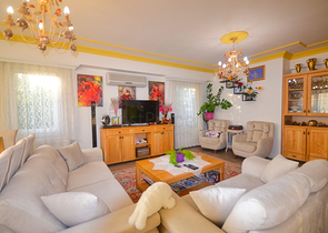 فيلا مستقلة -3 غرف وصالة - في فتهية 