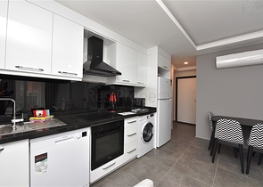 شقة مفروشة 1 + 1 على بعد 100 متر من البحر