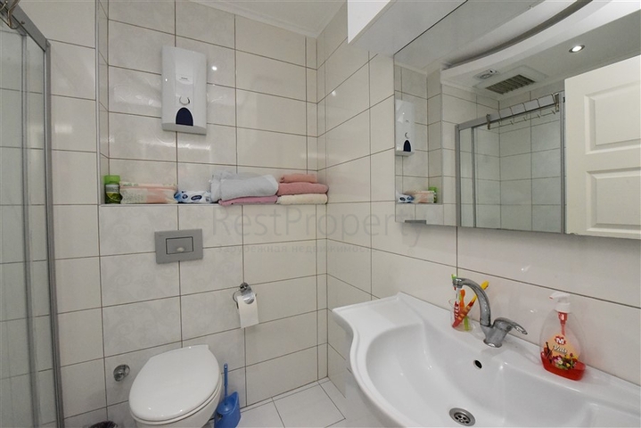 مجمع فاخر -شقة غرفة وصالة -مفروشة -قريبة من البحر - في مهموتلار / الانيا 