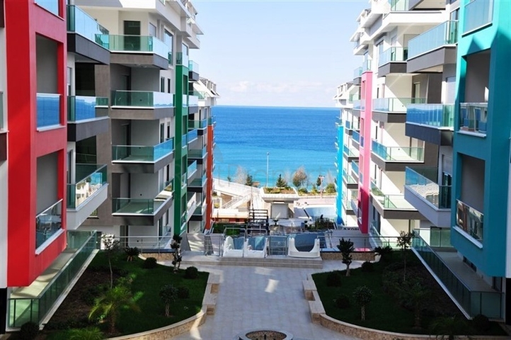 خصم ! باطلالة بحرية -شقة غرفة وصالة -ضمن مجمع بخدمات 5 نجوم -في كارجي جاك / الانيا 