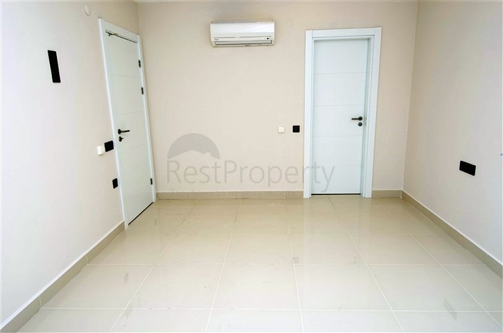 خصم ! باطلالة بحرية -شقة غرفة وصالة -ضمن مجمع بخدمات 5 نجوم -في كارجي جاك / الانيا 