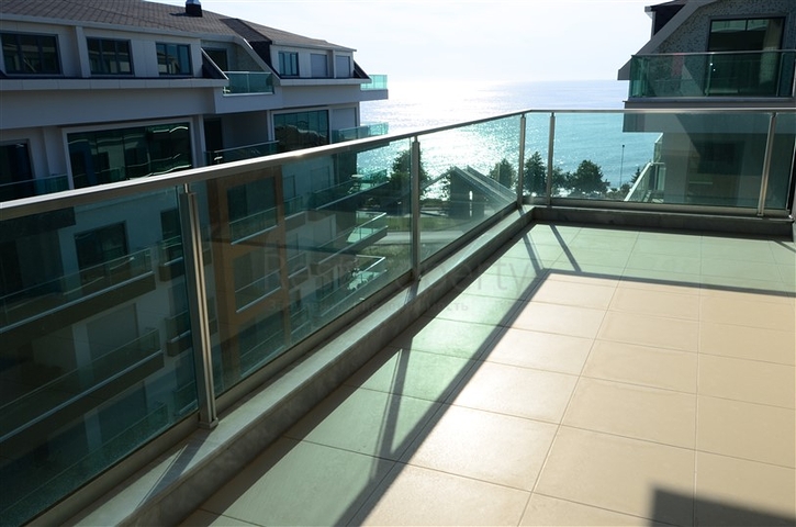 خصم ! باطلالة بحرية -شقة غرفة وصالة -ضمن مجمع بخدمات 5 نجوم -في كارجي جاك / الانيا 