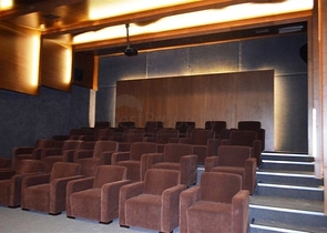 خصم ! باطلالة بحرية -شقة غرفة وصالة -ضمن مجمع بخدمات 5 نجوم -في كارجي جاك / الانيا 