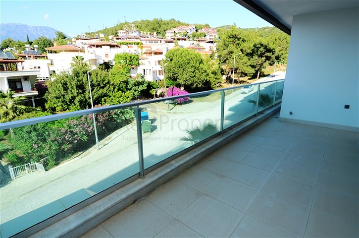 للبيع بشكل مستعجل !! شقة 2 غرفة وصالة ضمن مجمع فاخر على البحر - في كارجي جاك / الانيا 