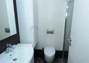 للبيع بشكل مستعجل !! شقة 2 غرفة وصالة ضمن مجمع فاخر على البحر - في كارجي جاك / الانيا 