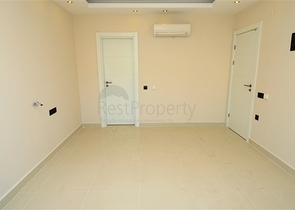 للبيع بشكل مستعجل !! شقة 2 غرفة وصالة ضمن مجمع فاخر على البحر - في كارجي جاك / الانيا 