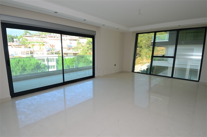 اطلالة بحر -شقة 2 غرفة وصالة -ضمن مجمع 5 نجوم في كارجي جاك / الانيا 