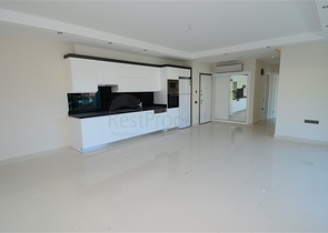 اطلالة بحر -شقة 2 غرفة وصالة -ضمن مجمع 5 نجوم في كارجي جاك / الانيا 