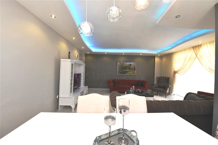 دوبلكس فاخرة -3 غرف وصالة -مفروشة -في جيكجلي  / الانيا 