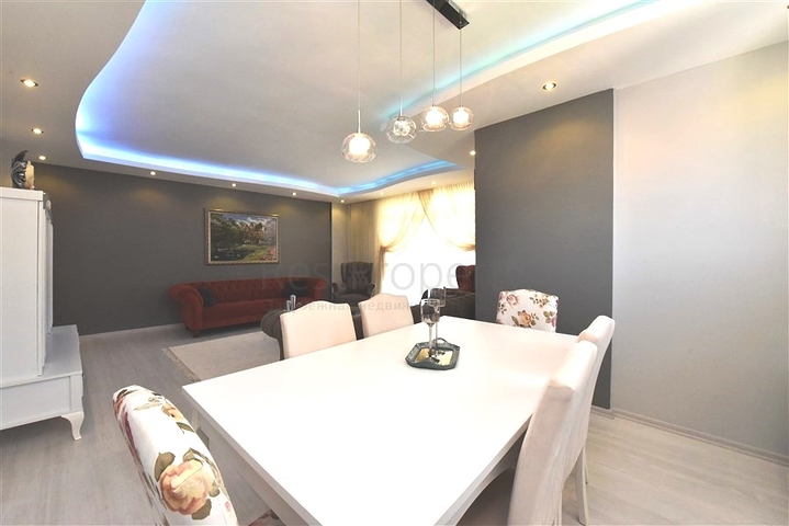 دوبلكس فاخرة -3 غرف وصالة -مفروشة -في جيكجلي  / الانيا 