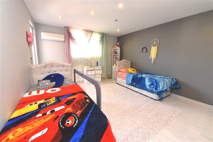 دوبلكس فاخرة -3 غرف وصالة -مفروشة -في جيكجلي  / الانيا 