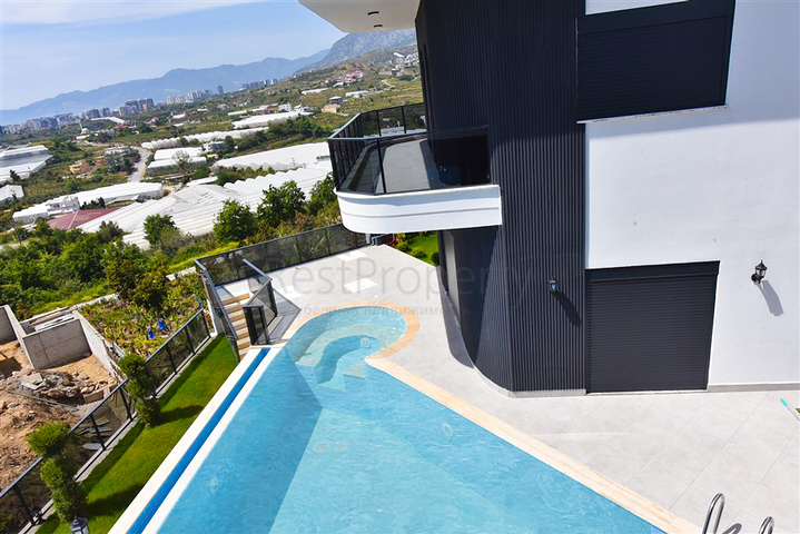 اطلالة بحر -فيلا فاخرة - 3 غرف وصالة -مسبح خاص -في كارجي جاك / الانيا 