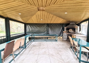 شقة 2 غرفة وصالة -مفروشة -ضمن مجمع يضم خدمات -في افسلار / الانيا