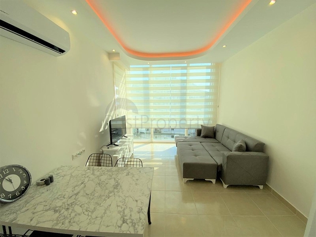 مجمع سكني فاخر -شقة غرفة وصالة -في مهموتلار / الانيا 