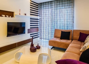 مجمع فاخر في مركز المدينة -شقة غرفة وصالة مفروشة -في الانيا 