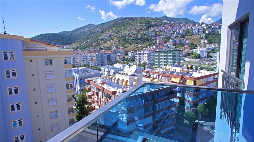 في مركز المدينة -ضمن مجمع يضم كافة الخدمات -دوبلكس 2غرفة وصالة -في مدينة الانيا 