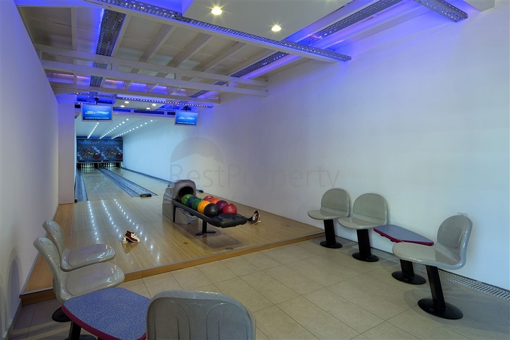 في مركز المدينة -ضمن مجمع يضم كافة الخدمات -دوبلكس 2غرفة وصالة -في مدينة الانيا 