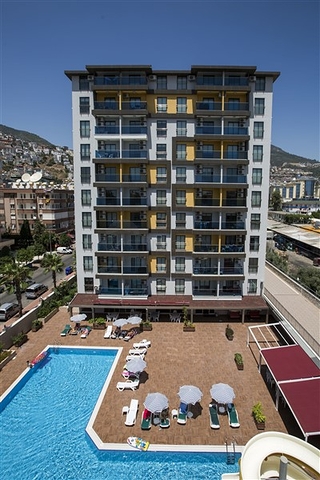 في مركز المدينة -ضمن مجمع يضم كافة الخدمات -دوبلكس 2غرفة وصالة -في مدينة الانيا 