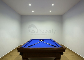 في مركز المدينة -ضمن مجمع يضم كافة الخدمات -دوبلكس 2غرفة وصالة -في مدينة الانيا 