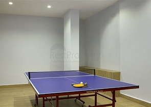 في مركز المدينة -ضمن مجمع يضم كافة الخدمات -دوبلكس 2غرفة وصالة -في مدينة الانيا 