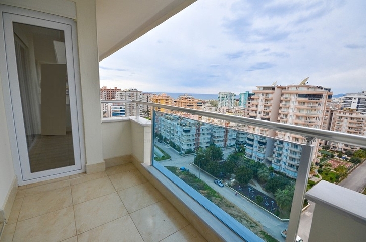 اطلالة بحر - دوبلكس بسعر منافس -من تصميم 1+4 - في مدينة الانيا/ منطقة مهموتلار 