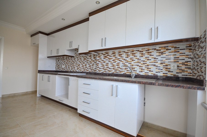 اطلالة بحر - دوبلكس بسعر منافس -من تصميم 1+4 - في مدينة الانيا/ منطقة مهموتلار 