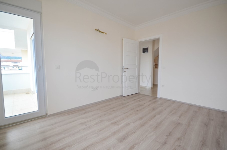 اطلالة بحر - دوبلكس بسعر منافس -من تصميم 1+4 - في مدينة الانيا/ منطقة مهموتلار 