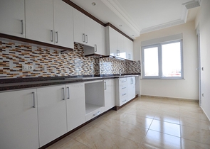 اطلالة بحر - دوبلكس بسعر منافس -من تصميم 1+4 - في مدينة الانيا/ منطقة مهموتلار 