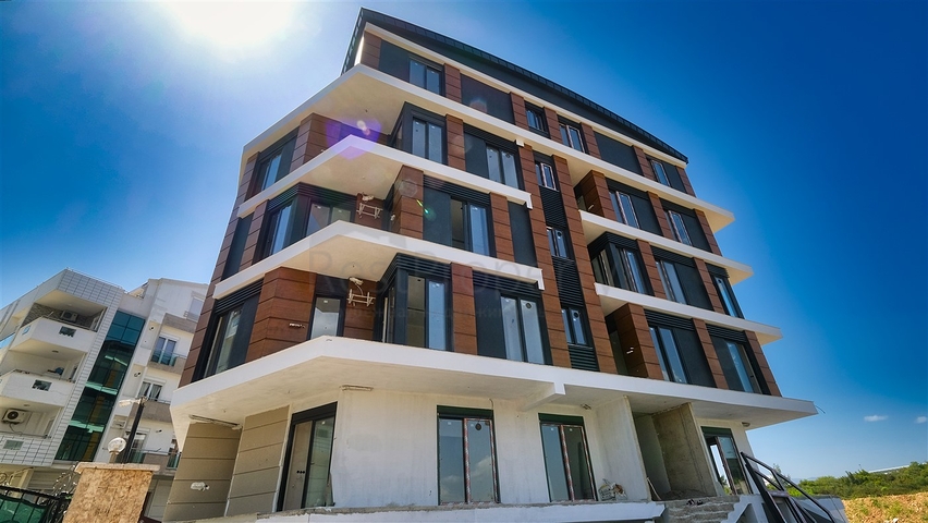 شقة 1 + 1 ، 2 + 1 في بينارباشي كونيالتي