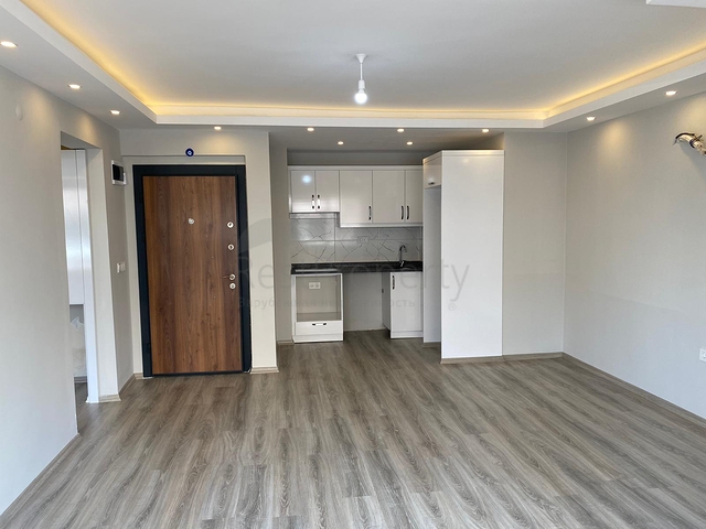 فرصة ! اطلالة بحرية -شقة تصميم 1+1 - في مهموتلار / الانيا 