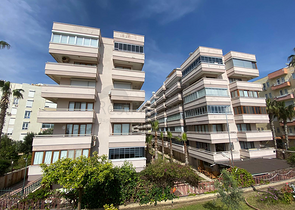 فرصة ! اطلالة بحرية -شقة تصميم 1+1 - في مهموتلار / الانيا 