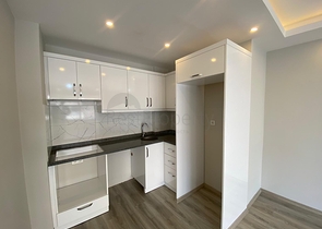 فرصة ! اطلالة بحرية -شقة تصميم 1+1 - في مهموتلار / الانيا 