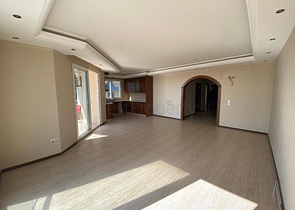 اطلالة بحر مباشرة -شقة غرفتين وصالة -ضمن مجمع - في مهموتلار / الانيا 