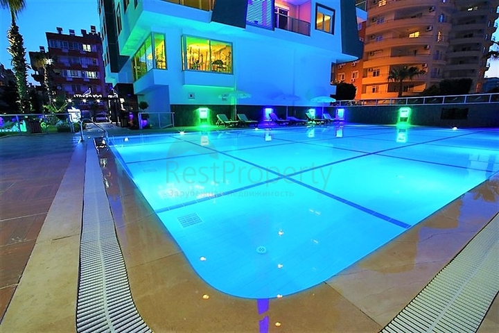 شقة انيقة ضمن مجمع فاخر - تصميم 1+1 - في مهموتلار / الانيا 