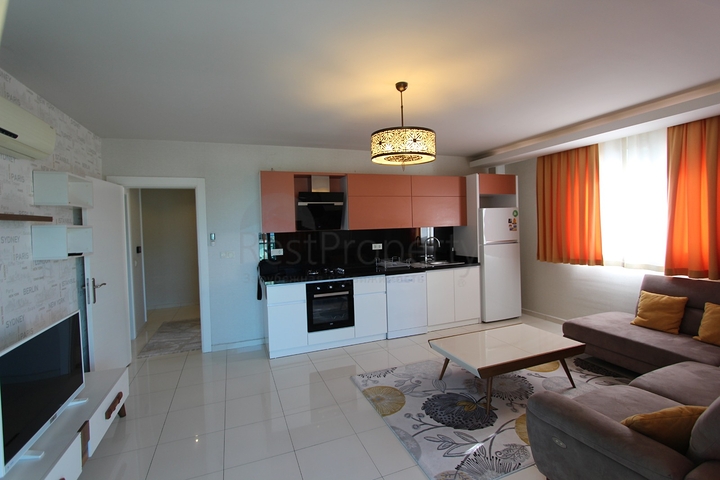 شقة انيقة ضمن مجمع فاخر - تصميم 1+1 - في مهموتلار / الانيا 