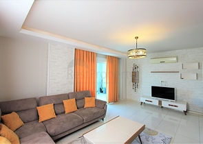 شقة انيقة ضمن مجمع فاخر - تصميم 1+1 - في مهموتلار / الانيا 