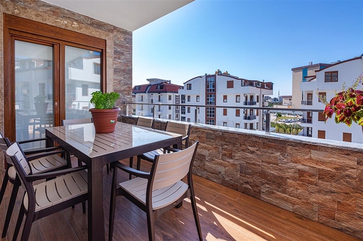 منزل العائلة - دوبلكس 4 غرف وصالة -مجمع جديد بجانب المشفى -في اوبا / الانيا 