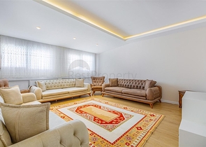 منزل العائلة - دوبلكس 4 غرف وصالة -مجمع جديد بجانب المشفى -في اوبا / الانيا 