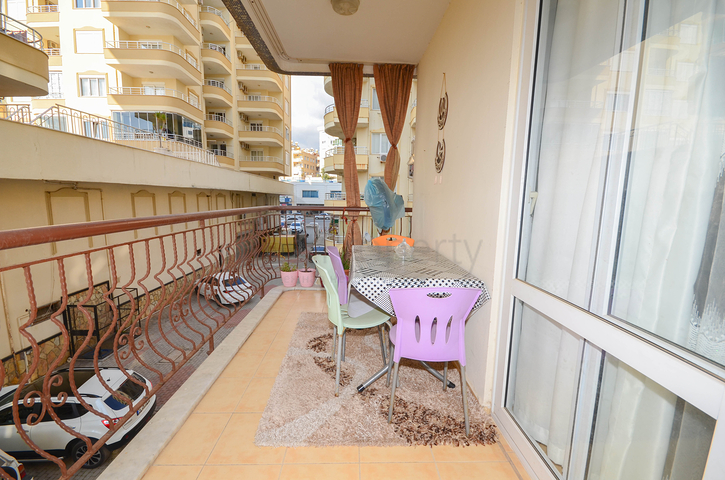 اطلالة بحر وموقع مركزي -شقة 2 غرفة وصالة -في توسمور / الانيا 