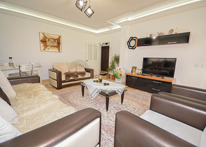 اطلالة بحر وموقع مركزي -شقة 2 غرفة وصالة -في توسمور / الانيا 