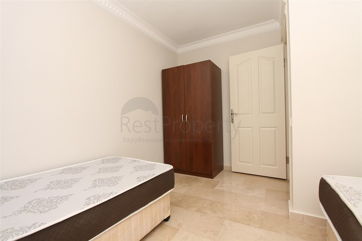 فيلا بسعر اقتصادي -اطلالة بحر -تصميم1+2 - في مركز الانيا