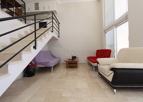 فيلا بسعر اقتصادي -اطلالة بحر -تصميم1+2 - في مركز الانيا