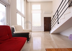 فيلا بسعر اقتصادي -اطلالة بحر -تصميم1+2 - في مركز الانيا